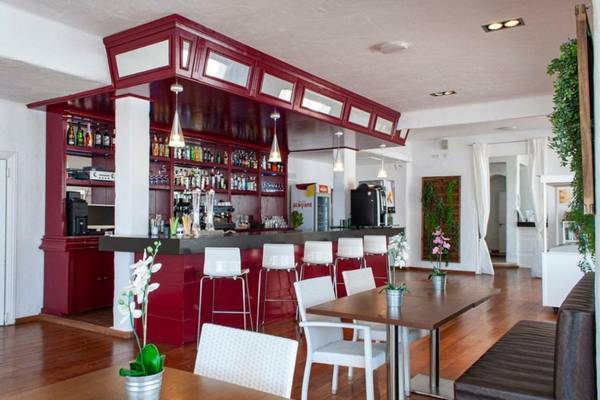 Bar Baluma Porto Petro Hotel